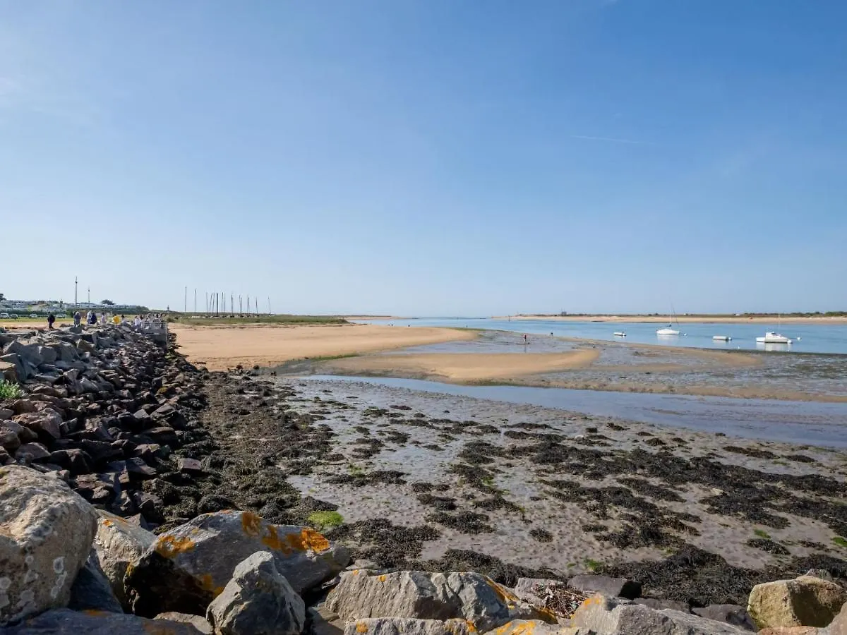 Apartment Raffinement- Confort Et Vue Mer By Interhome Etel