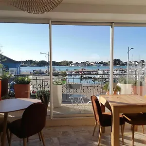 La Bulle D'etel, & Bed & Breakfast